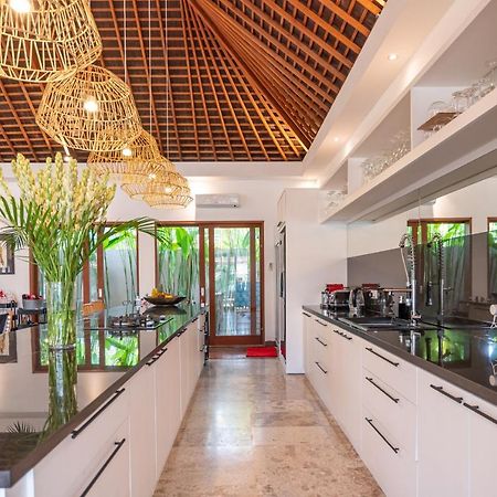 Villa Mimpi Nyata Canggu  Ngoại thất bức ảnh