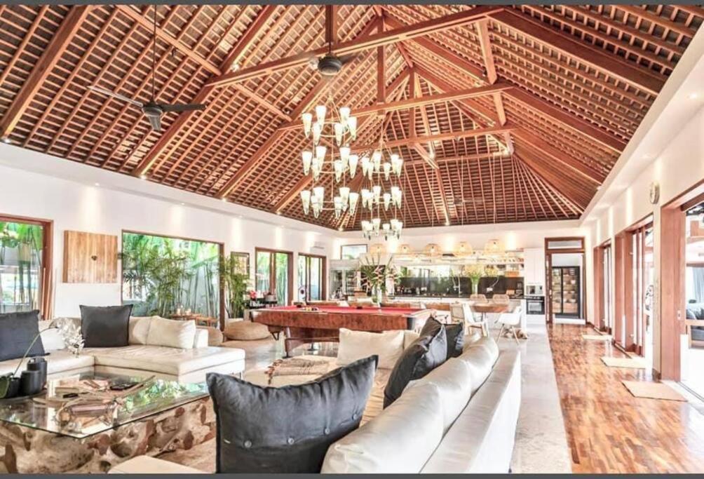 Villa Mimpi Nyata Canggu  Ngoại thất bức ảnh